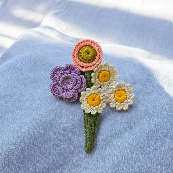 Daisy Brooch