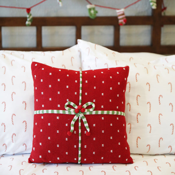 Gift 14" Pillow, Red