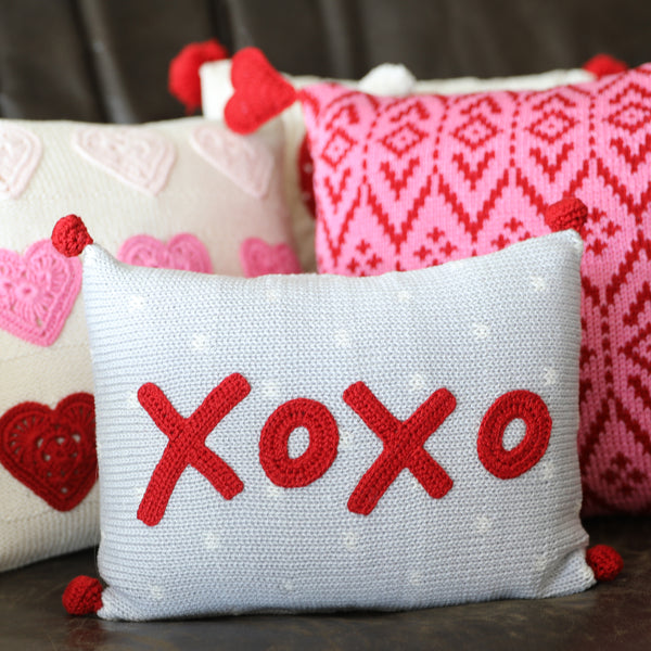 XOXO Mini Pillow, red