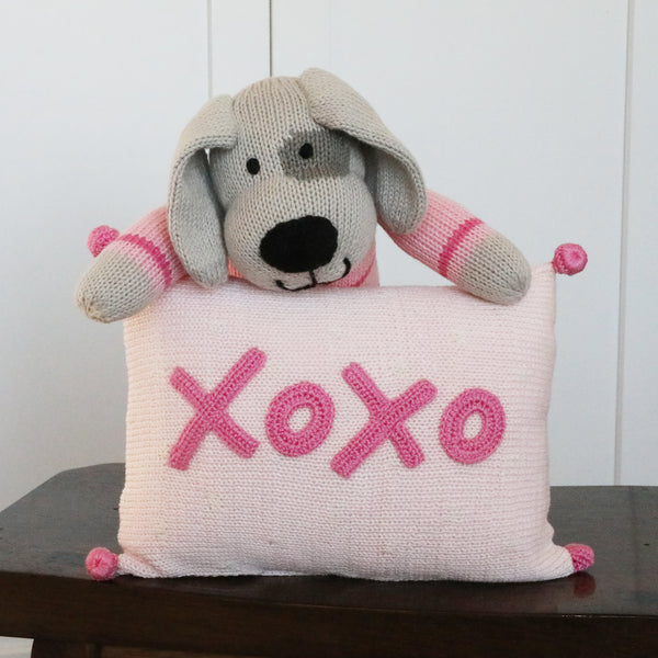 XOXO Mini Pillow, pink